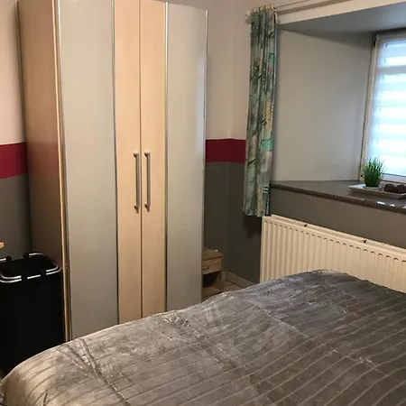 公寓 Zum Burgblick *