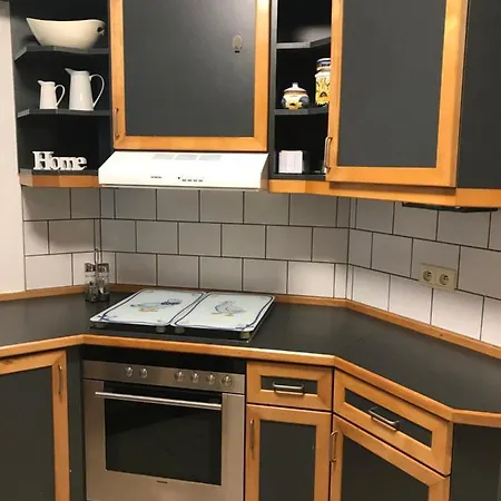 Zum Burgblick 公寓