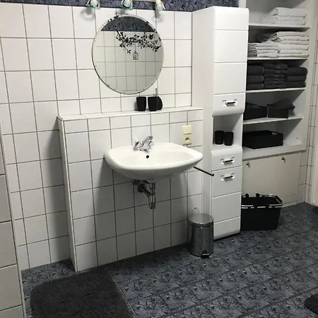 Zum Burgblick * Burg Reuland
