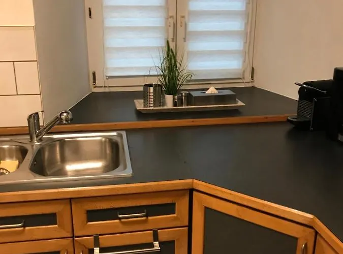 Zum Burgblick Apartment *